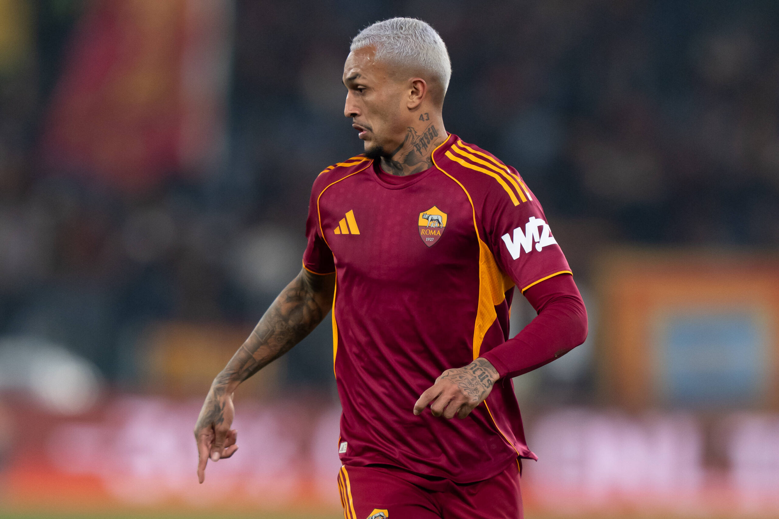 Manchester United, Wesley için Ocak ayında bastırıyor