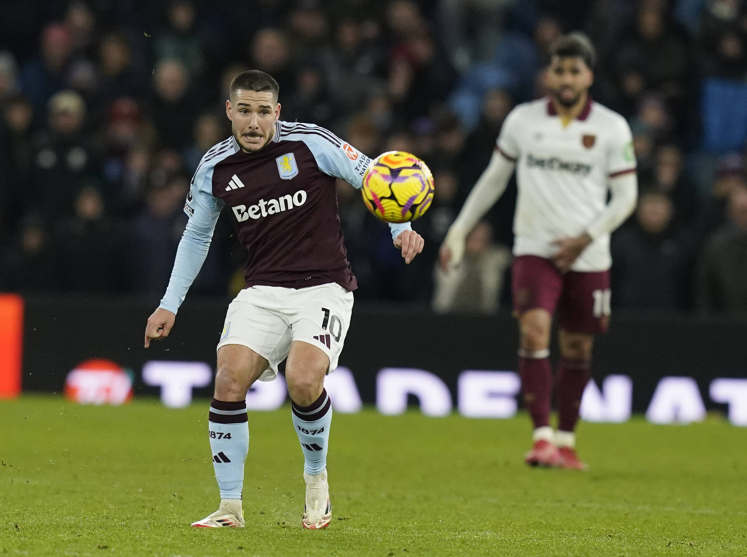 Aston Villa'dan Üçlü Sözleşme Hamlesi: Buendia, Lindelof, Hemmings