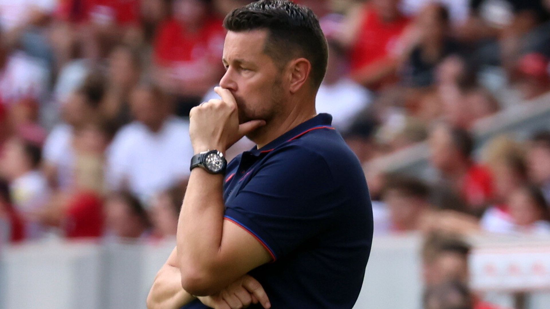 Crystal Palace'ta Pierre Sage krizi: Ya adapte ol ya git