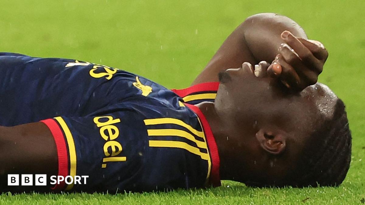Arsenal'de Saka şoku: 8 hafta yok