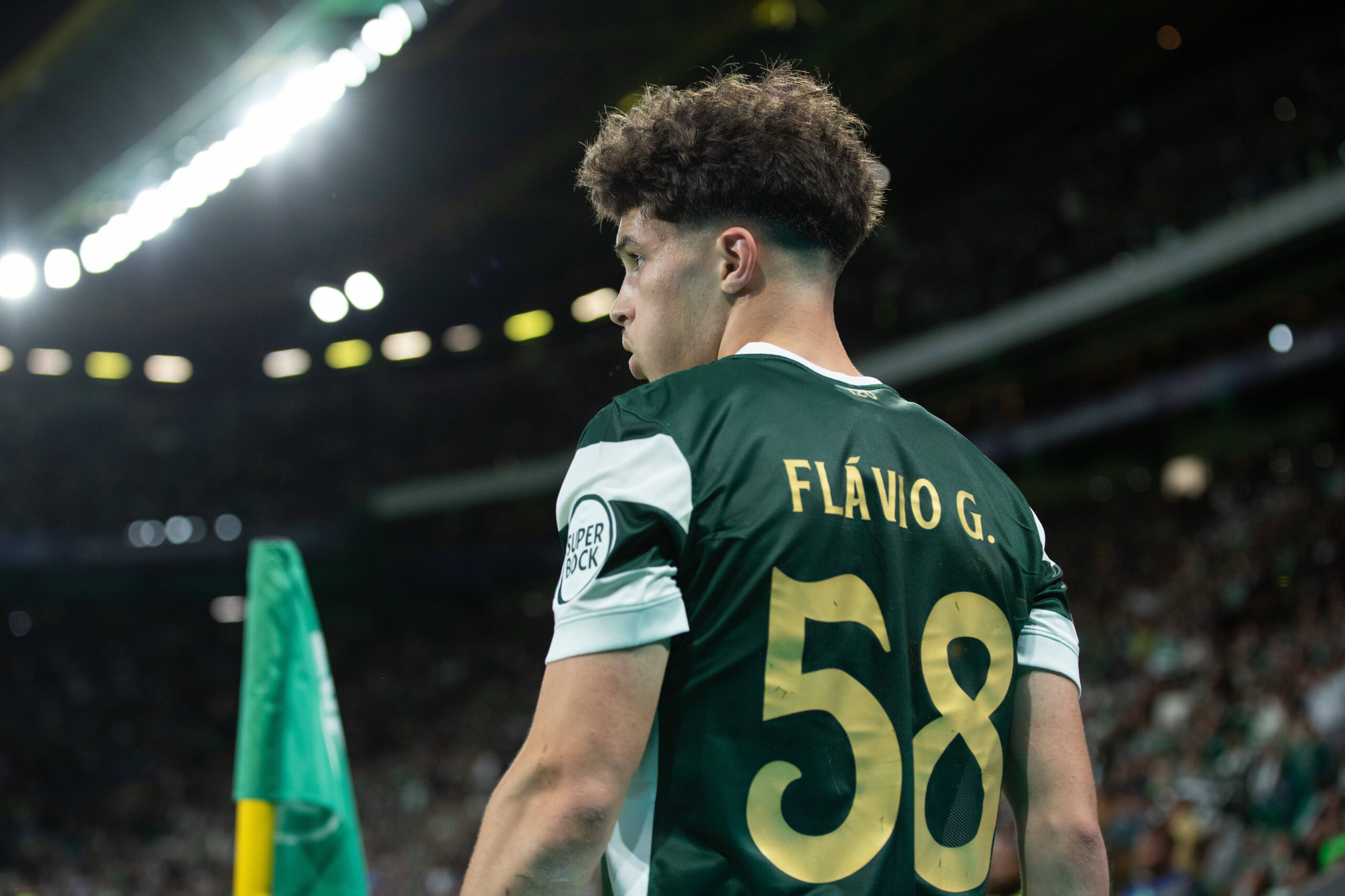 Chelsea ve Man United, Sporting'in Flavio Goncalves'i İçin Yarışta