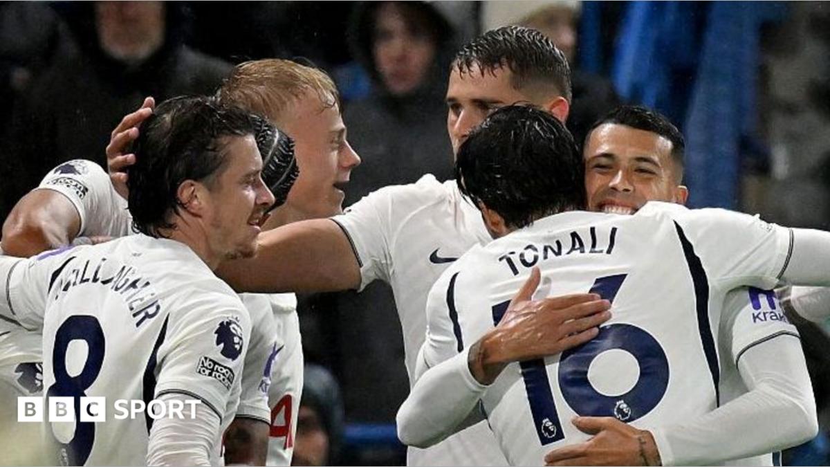 Tottenham 2-0 Chelsea: Spurs 12. sıraya yükseldi