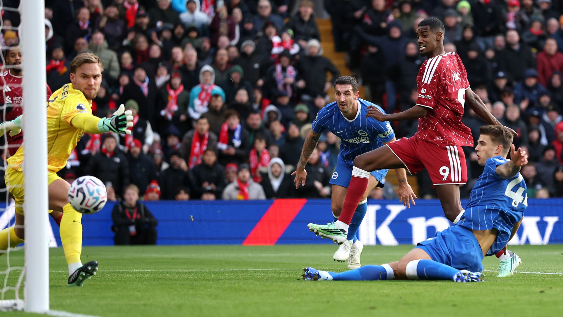 Liverpool, Brighton'ı Isak'la Geçti: Anfield'da 3. Gol