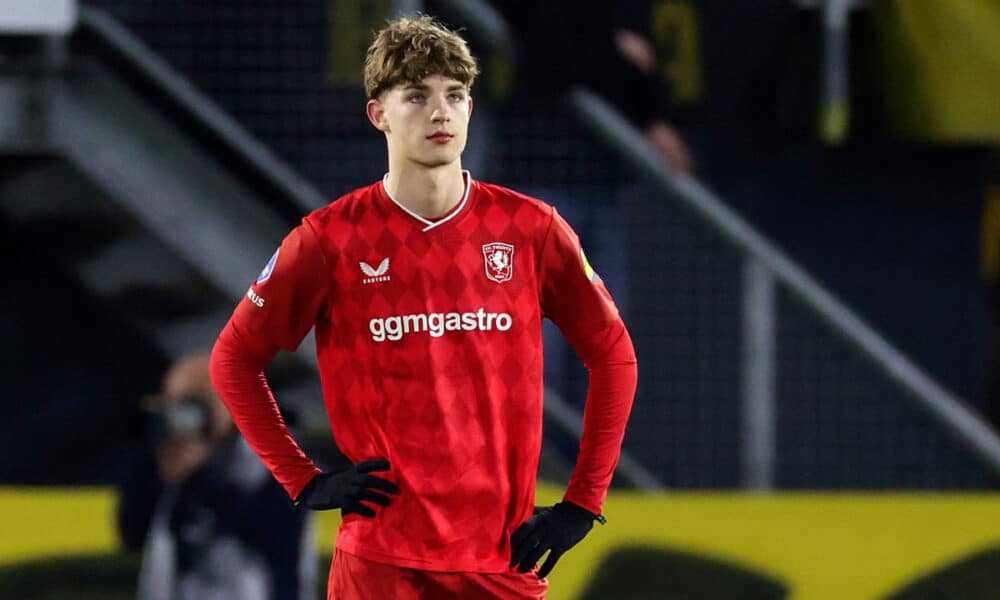 Man Utd, Twente'nin 15M€'luk Stoperi Nijstad Peşinde