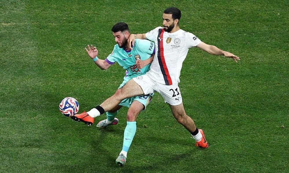 Man Utd, Man City'den Rayan Ait-Nouri için görüşme başlattı